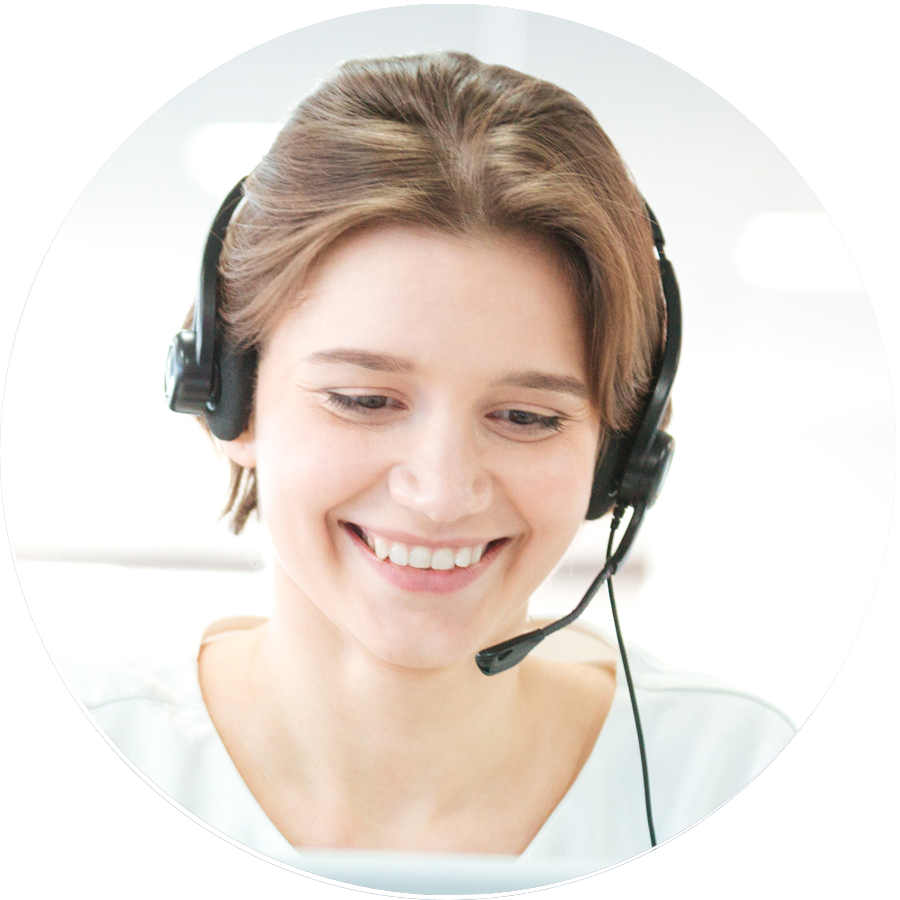 smiling woman with headset at amazing gates customer service hq